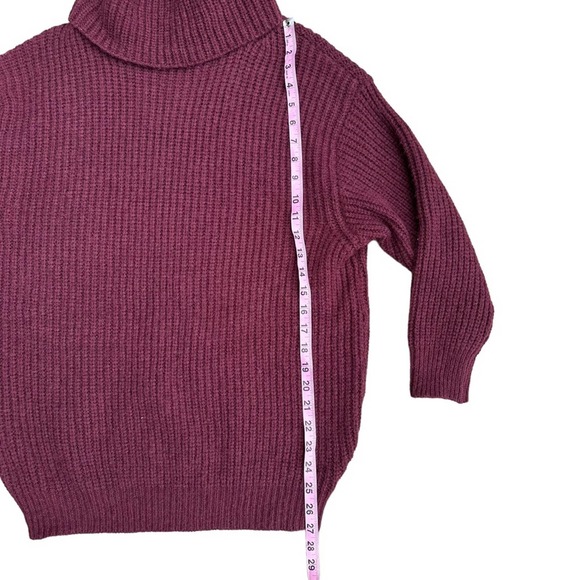 Lulus Turtleneck Sweater Womens Ribbed Long Sleeve Soft Stretch Red Large - Picture 6 of 10